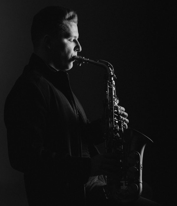 Adrian Saksofonista